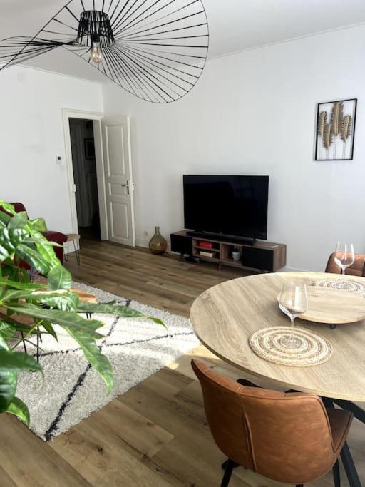 Appartement Cosy Et Lumineux Avec Parking Gratuit コルマール エクステリア 写真
